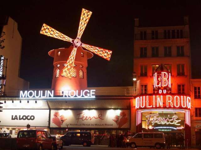 Super oferta catre Paris, sejur 3 nopti, cu plecare din Cluj Napoca (IR)
