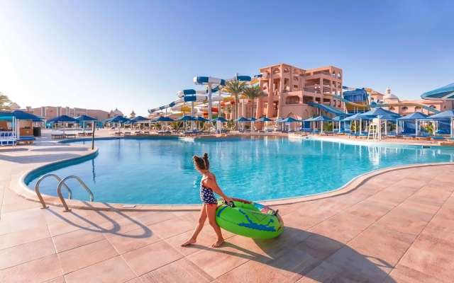 LAST MINUTE Pickalbatros Aqua Park Resort 4* ALL-INCLUSIVE PROMO AVION SI TAXE INCLUSE DOAR-687 EURO