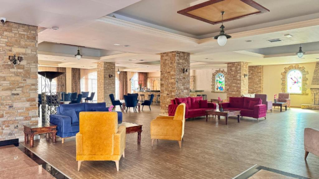 Ultimele 6 locuri!!!Revelion 2026 in Cipru la 618 euro,avion din Bucuresti! Navarria Hotel 3*