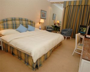 BAHRAIN  679 EURO/PERS PLECARE 31.03 DIN BUCURESTI -Golden Tulip Bahrain