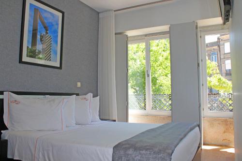 Last minute: Oferta City Break in Porto, Portugalia, sejur 4 nopti, cu plecare din București (AA)