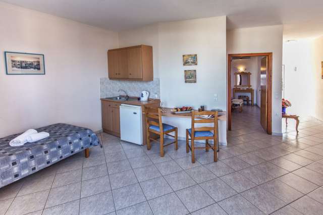 CRETA DORIAN APARTMENTS BALI  3*  AVION SI TAXE INCLUSE TARIF 343 EUR