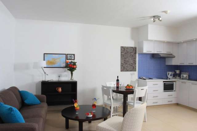 03.10 avion Cluj Napoca, Cipru - Zona Larnaca Ayia Napa, MarisMare Apartments 753 EURO, 7 nopti, Fara masa