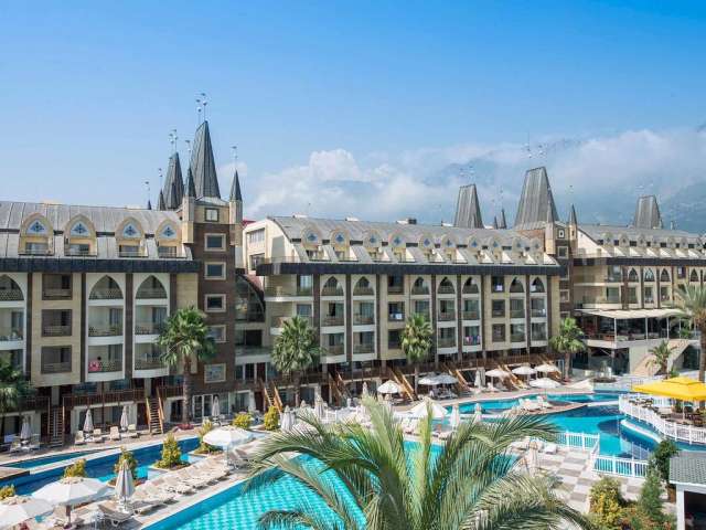 LAST MINUTE CRYSTAL PRESTIGE ELITE  5* ALL-INCLUSIVE -NUMAI 1073 EURO!