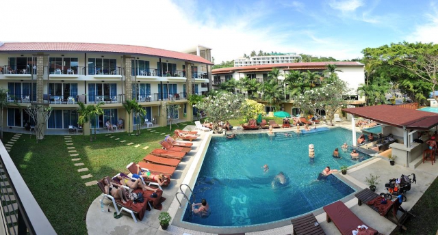  Baan Karon Resort