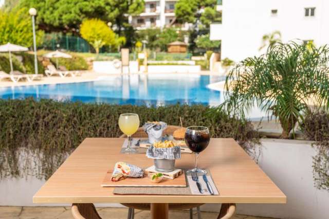 ULTRA LAST MINUTE PE PLAJA PORTUGALIA 4**** ALL INCLUSIVE  AP VICTORIA ZBOR DIN OTOPENI CU TAXE INCLUSE