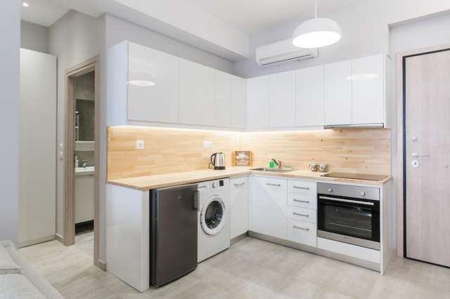 🌆✈️ City Break Atena – plecare din București (AM)