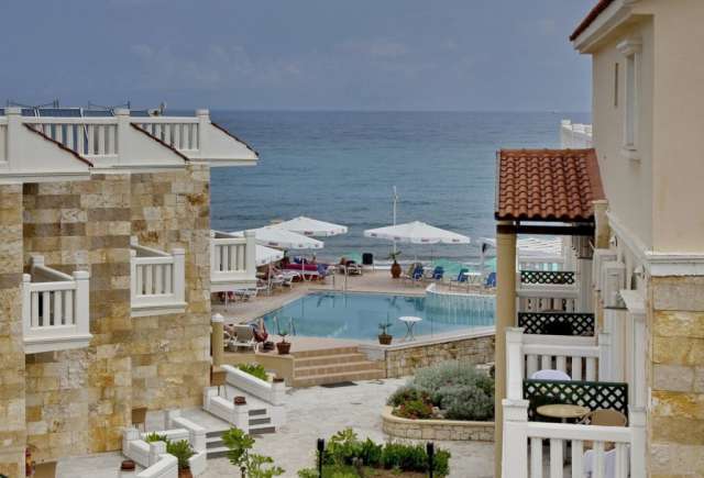 CRETA HOTEL  JO AN BEACH 4*4*AI AVION SI TAXE INCLUSE TARIF 669 EUR