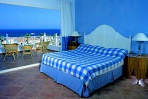  SHARM  Pickalbatros Luxury Suites Resort (Ex. Golf Villas and Suites) 5*AI AVION SI TAXE INCLUSE TARIF 628  EURO