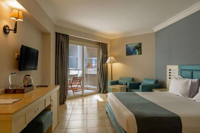EGIPT Deals - SUNRISE ALORA AQUA PARK (EX. CAESAR PALACE) 4* All Inclusive si alte Oferte Charter din Bucuresti si Cluj!