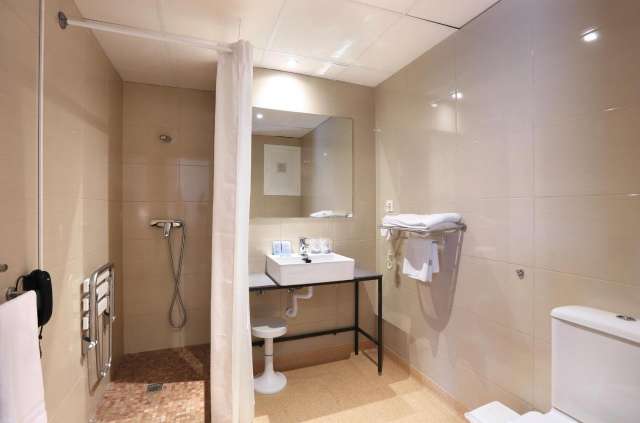  Ultra last min!!!Sejur la plaja in Benidorm la doar 705 eur,avion din Cj!!!Hotel Brasil 
