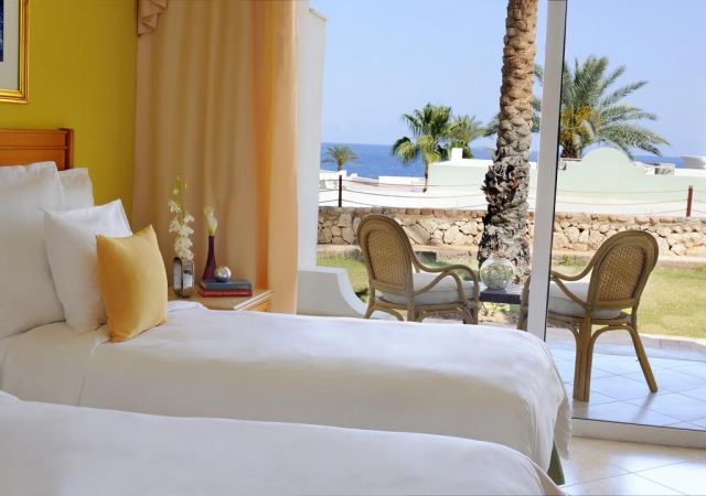 EGIPT Deals - Sharm el Sheikh - Renaissance By Marriott Golden View Beach Resort 5* ,  Charter din IASI, TAXE INCLUSE!