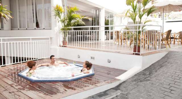 Sejur la plaja in Tenerife la doar 1068 euro,avion din Timisoara!!!Lagos De Fanabe 4*demipensiune