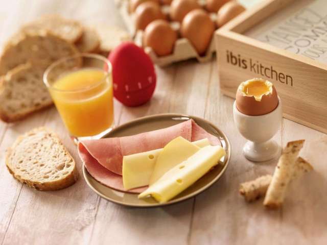 Super oferta catre Paris, sejur 3 nopti, cu plecare din Cluj Napoca (IR)