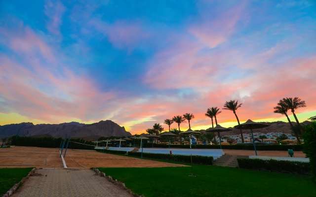 LAST MINUTE Ecotel Dahab Bay View Resort 4* ALL-INCLUSIVE PROMO AVION SI TAXE INCLUSE DOAR- 526 EURO