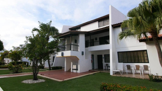LAST MINUTE DOMINICANA PUERTO PLATA BLUEBAY VILLAS DORADAS - SOLO ADULTOS 4* AI AVION SI TAXE INCLUSE TARIF 1930 EUR