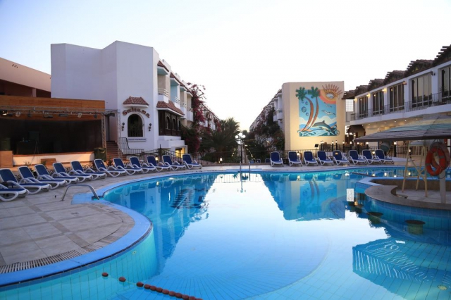 LAST MINUTE HURGHADA HOTEL   Minamark Beach Resort  4* AI AVION SI TAXE INCLUSE TARIF 488 EUR