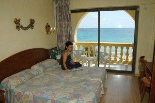 ULTRA LAST MINUTE PLAJA MALLORCA 3*** DEMIPENSIUNE  MIX PEYMAR  ZBOR DIN OTOPENI CU TAXE INCLUSE