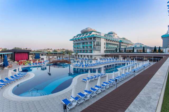 ANTALYA HOTEL    Sensitive Premium Resort &amp; SPA 5* UAI AVION SI TAXE INCLUSE TARIF 755 EUR