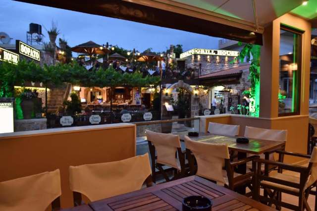 CRETA 24 SEVEN BOUTIQUE HOTEL 3*  HB   AVION SI TAXE INCLUSE TARIF 588 EUR