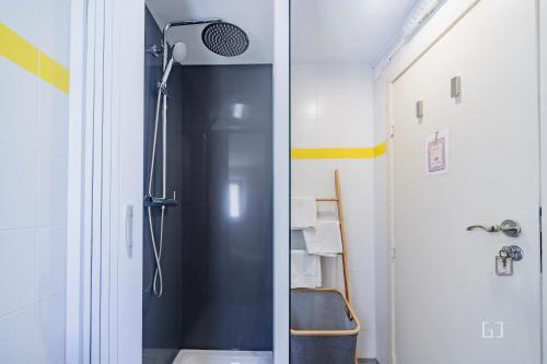 City Breack  Lisabona cu bonus: Tagus River Cruise with Welcome Drink, cu plecare din cluj, 7 nopti (URL)