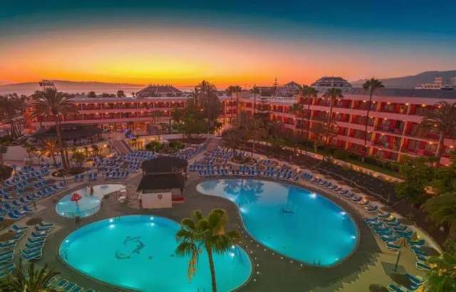 ULTRA LAST MINUTE  TENERIFE   4****  DEMIPENSIUNE ALEXANDRE LA SIESTA  ZBOR DIN OTOPENI CU  TAXE INCLUSE