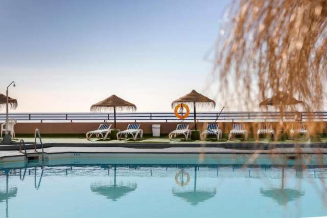 ULTRA LAST MINUTE MALAGA 7 NOPTI CAZARE DEMIPENSIUNE 4****LAS PALMERAS ZBOR DIN OTOPENI CU TAXE INCLUSE