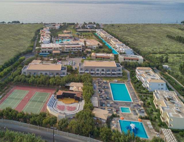 KOS - 7 nopti cazare 5* cu all inclusive + bilet avion Bucuresti + taxe aeroport + transfer = 925 euro/pers