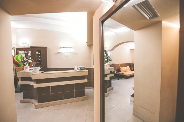 OFERTA EARLY BOOKING CALABRIA SPANIA CU PRET INCEPAND DE LA 385 EURO/PERSOANA