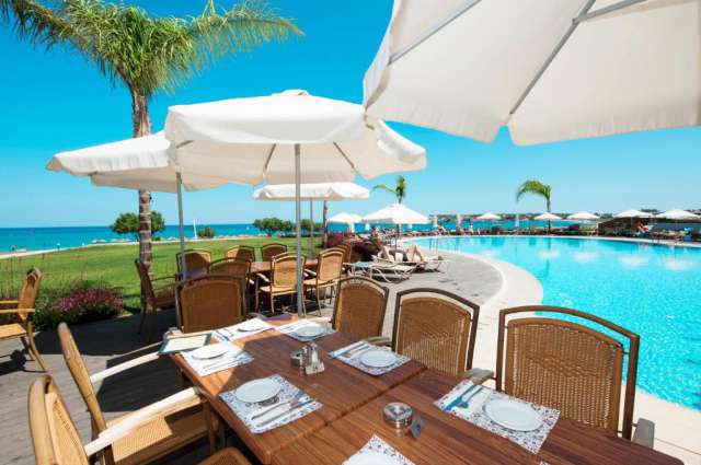 Vacanta de lux in Rhodos hotel cu servicii premium 7 nopti mic dejun si avion 1155 euro/persoana !