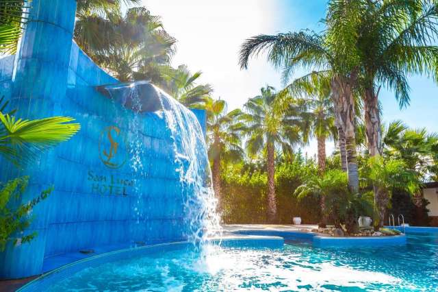 LAST MINUTE AMALFI COAST SAN LUCA HOTEL4**** MIC DEJUN ZBOR DIN OTOPENI CU TAXE INCLUSE