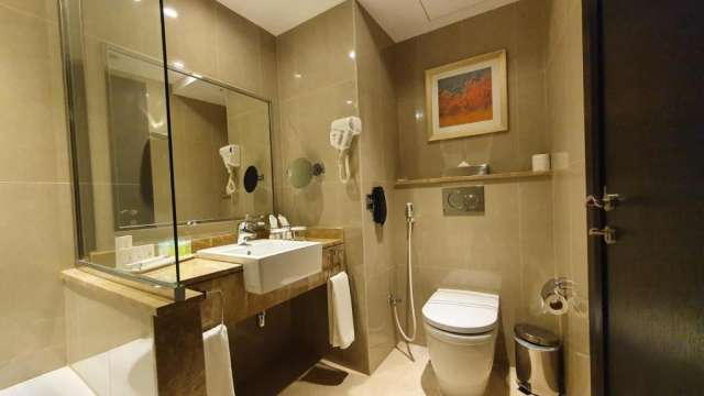 ULTRA LAST MINUTE CITY BREAK DUBAI 4**** LAVENDER ZBOR DIN OTOPENI CU TAXE INCLUSE