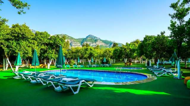 Sejur in Antalya: 295 euro cazare 7 nopti cu All inclusive+ transport avion+ toate taxele 
