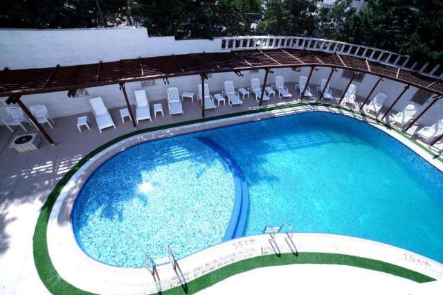 VACANTA PASTE IORDANIA, 7 NOPTI CAZARE CU DEMIPENSIUNE, GHID SI INSOTITOR ROMAN, ZBOR TAROM DIN 5 ORASE