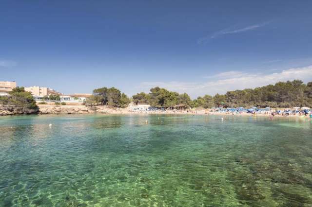  Vacanta de vara la plaja in Ibiza la doar 1222 euro,avion din Bucuresti !!! Occidental Ibiza 4*all inclusive 