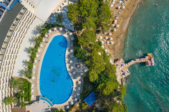 Sejur in Antalya: 600 euro cazare 7 nopti cu Ultra All inclusive+ avion+ toate taxele: 1 copil pana la 12 ani gratuit  