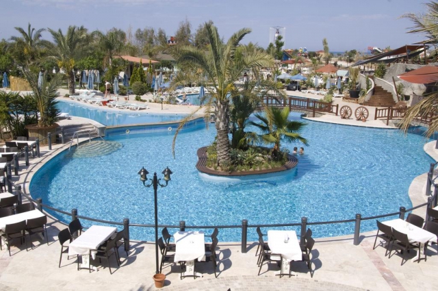 ANTALYA HOTEL ARMAS PEMAR BEACH 5*   AI AVION SI TAXE INCLUSE TARIF 565 EUR