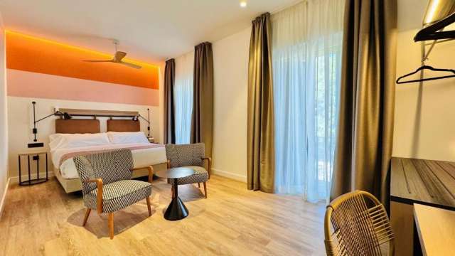 Escapada de mai la Malaga de la doar 450 euro/pers, zbor din Bucuresti 