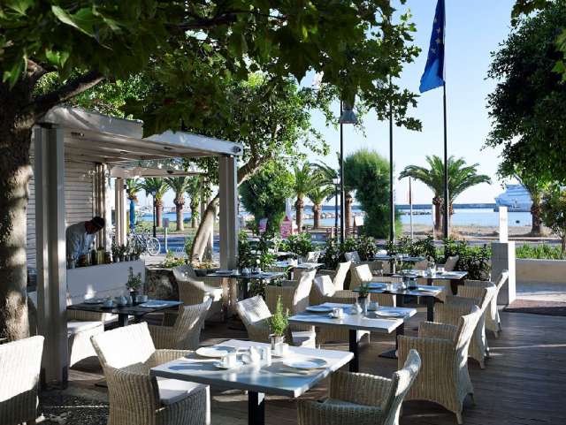 Vacanta de vara la plaja in Creta la doar 975 euro,avion din Bucuresti!!!KYMA SUITES BEACH HOTEL 5*