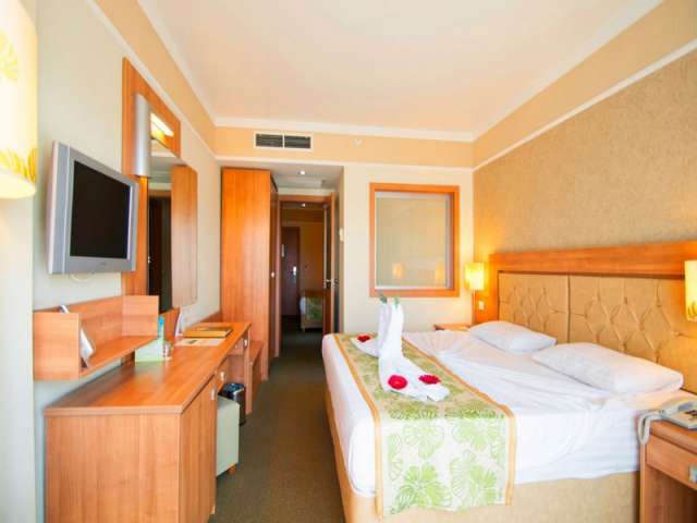 ANTALYA HOTEL GREEN MAX BY FM MANAGEMENT HOTEL   5* UAI AVION SI TAXE INCLUSE TARIF 650 EUR