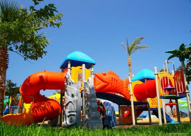 CRETA   Eri Village &amp; Waterpark 4*AI AVION SI TAXE INCLUSE TARIF 580 EUR