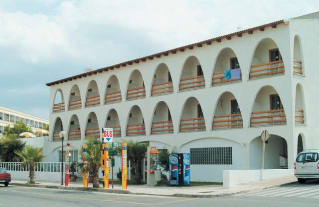 ULTRA LAST MINUTE PALMA DE MALLORCA 3*** STIL BONSAI ZBOR DIN OTOPENI CU TAXE INCLUSE