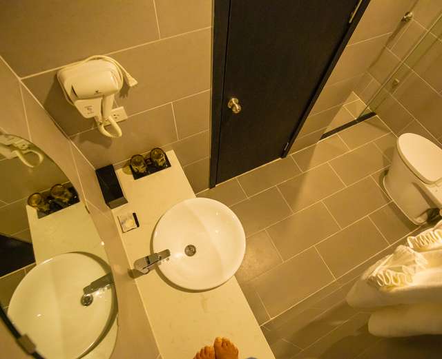 LAST MINUTE VIETNAM HOTEL    Paralia Hotel Phu Quoc 4* BB AVION SI TAXE INCLUSE TARIF 1180 EURO