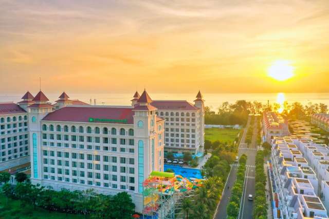 LAST MINUTE VIETNAM HOTEL    Wyndham Garden Grandworld Phu Quoc 4* AI AVION SI TAXE INCLUSE TARIF 1637 EURO
