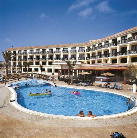 CIPRU 450  EURO/PERS PLECARE 04.10 DIN SUCEAVA - NELIA SEA BREEZE ,5 ZILE , MIC DEJUN 