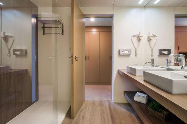 Vacanta de 1 Mai in Porto Portugalia ,oferta 5 nopti mic dejun 549 euro/persoana !