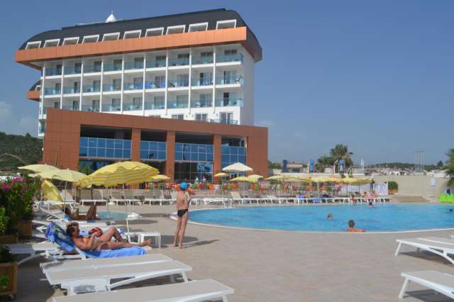 ANTALYA HOTEL  THRONE BEACH RESORT &amp; SPA 5*UAI AVION SI TAXE INCLUSE TARIF 413 EUR