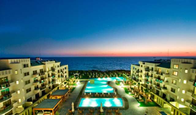 O saptamana la plaja in Paphos la doar 357 euro, avion din Bucuresti!!!Capital Coast Resort &amp; Spa 4*