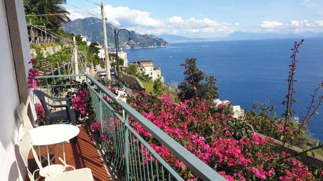 CITY BREAK COASTA AMALFI - 3 nopti - CU ZBOR DIN BUCURESTI📍🗺️