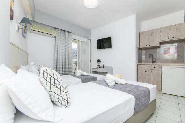 ULTRA LAST MINUTE INSULA CRETA ICANDY SOL ZBOR CHARTER DIN OTOPENI CU TAXE INCLUSE